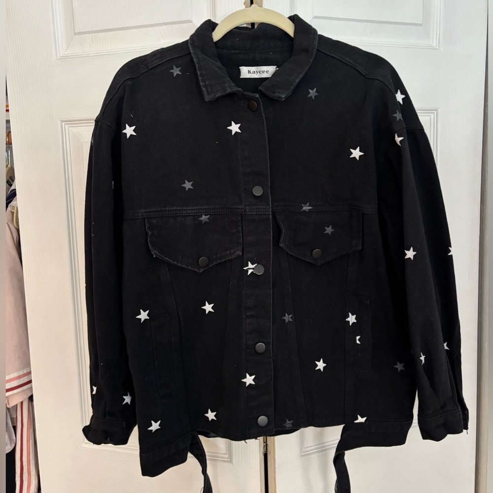 Black Denim Jacket With Star Pattern - image 1